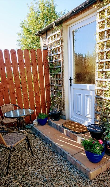 The Nook @ Rowan Tree Cottage Ballymoney Buitenkant foto