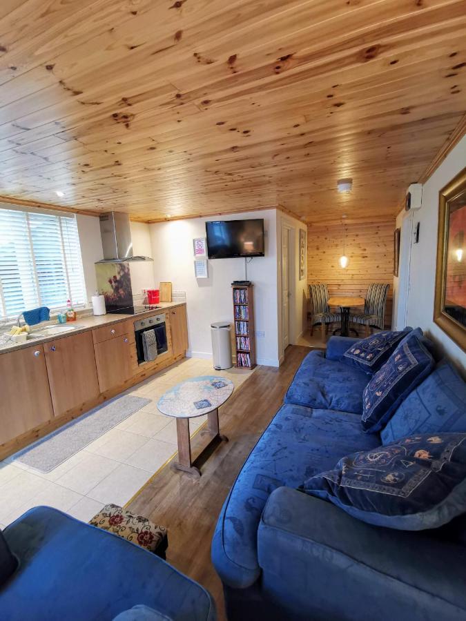 The Nook @ Rowan Tree Cottage Ballymoney Buitenkant foto